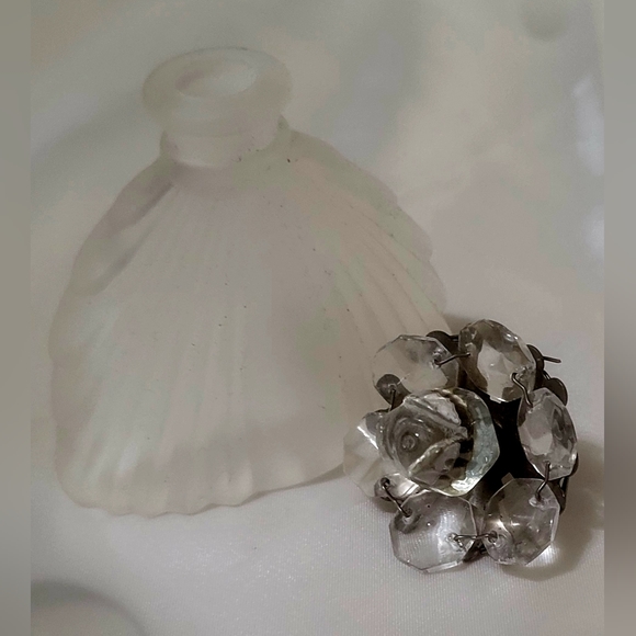 Vintage Frosted Glass Perfume Bottle With Rose and Bead Stopper by Studio Silver - Picture 4 of 7